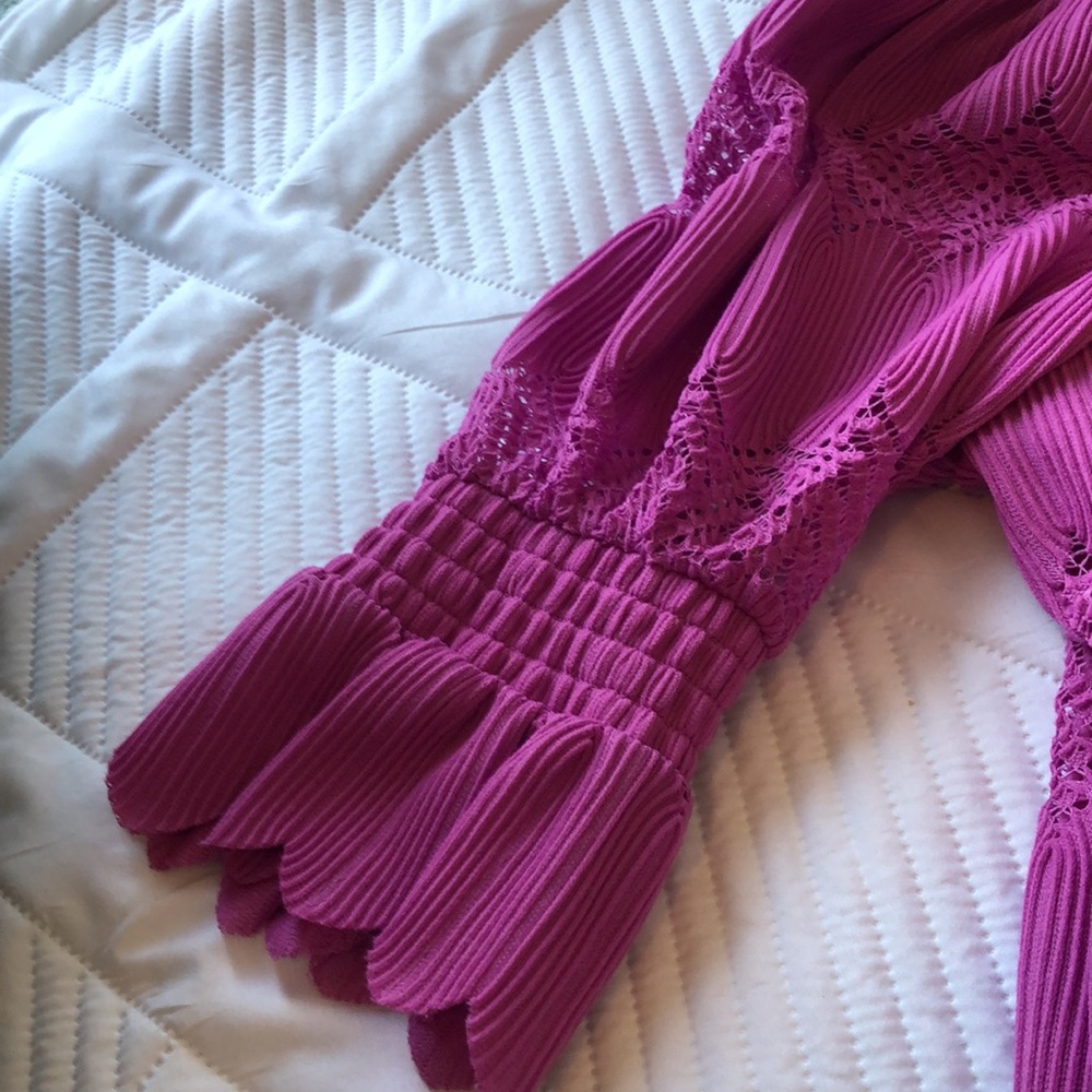 Lane Bryant Smocked Off The Shoulder Berry Color Top . Size 18/20. - Picture 8 of 12